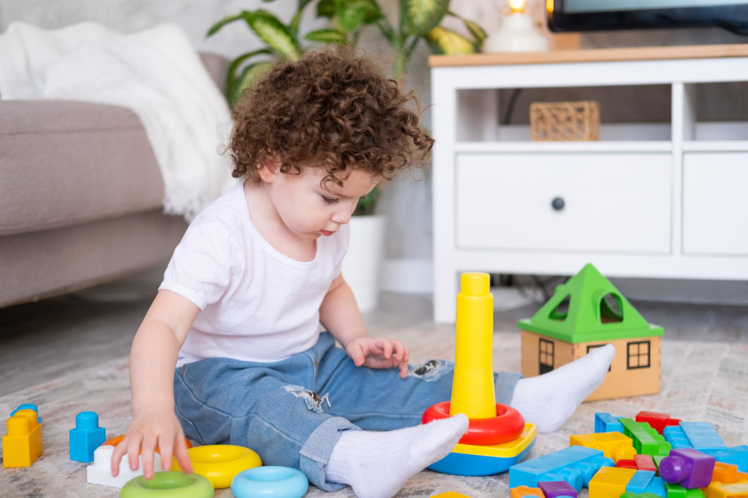 Focus sur les jouets qui vont booster l'intelligence de votre enfant